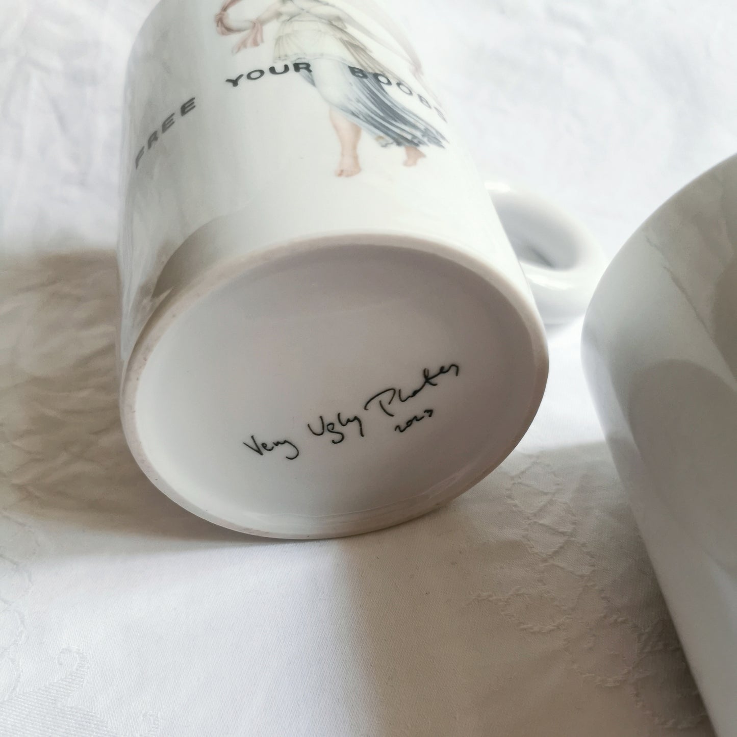 Vintage mugs set