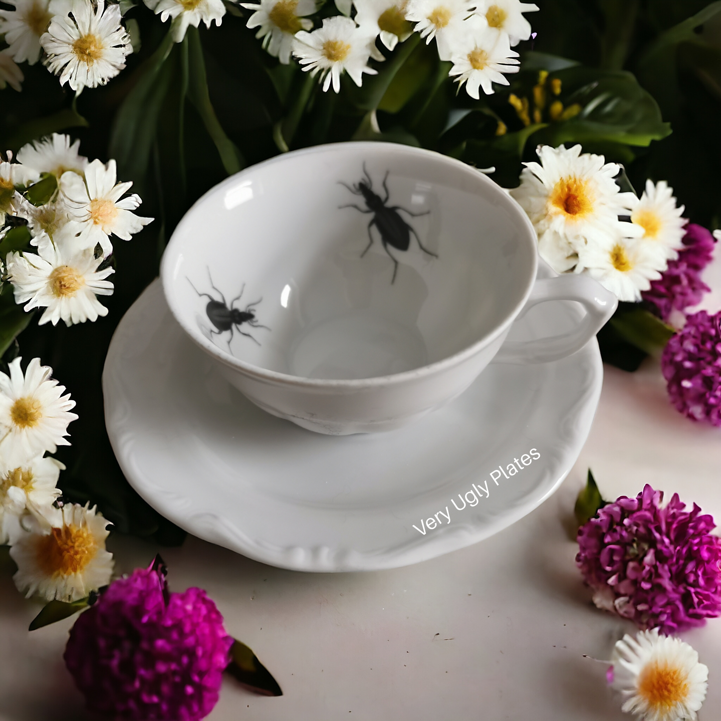 Bug tea set