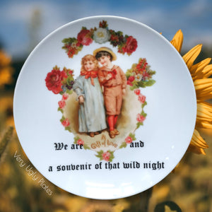 souvenir wall plate