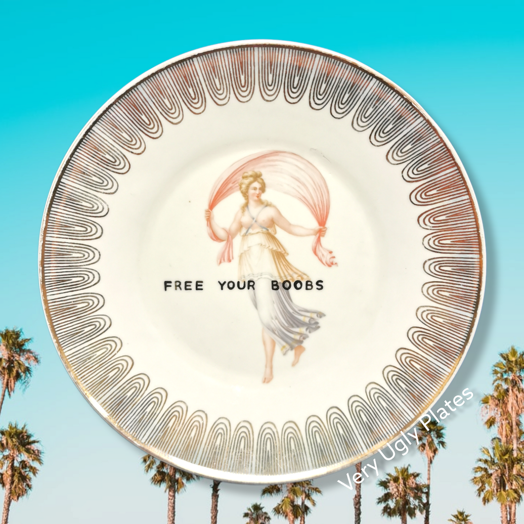 free your boobs wall plate